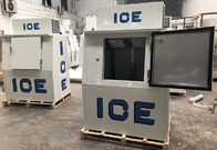 Kommerzieller Eisspeichereimer im Freien für die Speicherung des Eises mit 120 Taschen